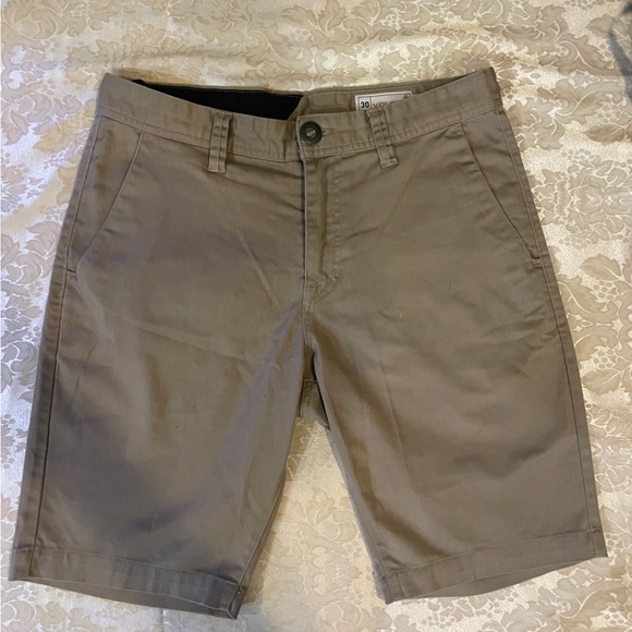 Volcom Men's Modern Fit Chino Short - Picture 2 of 4
